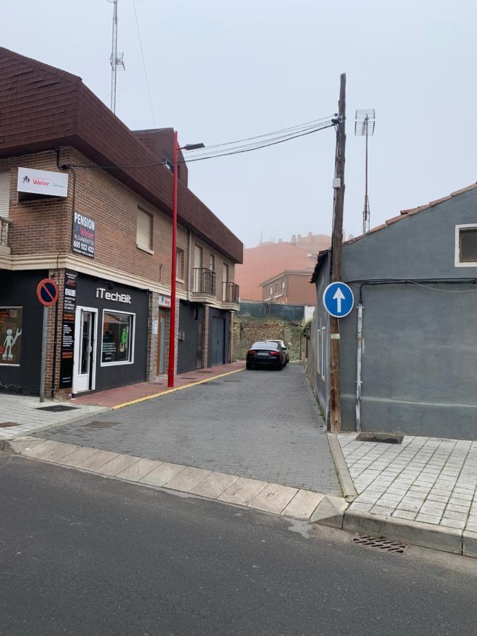 Alojamiento Weier La Cisterniga Exterior photo